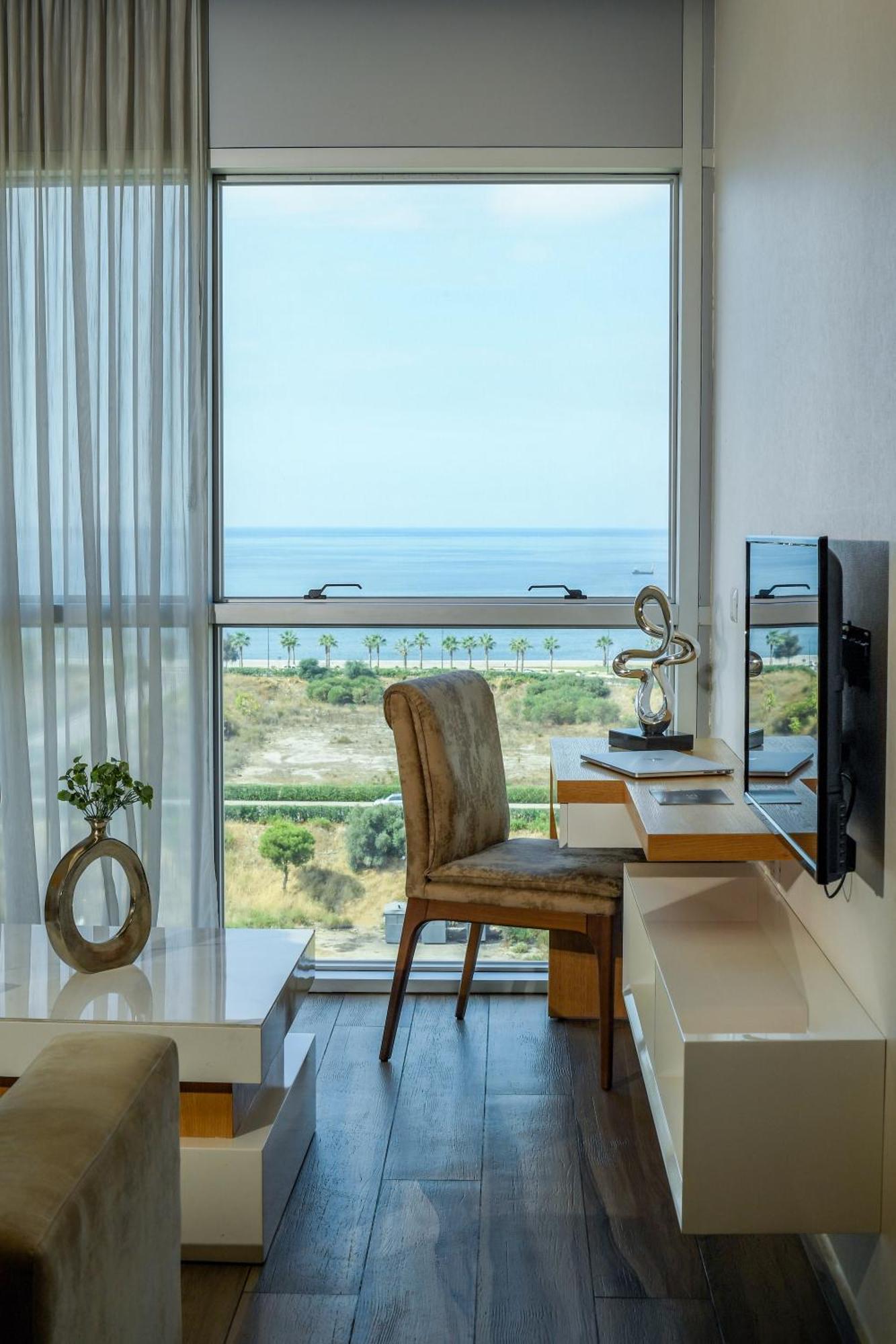 The Stay Furnished Apartments Dbayeh Zewnętrze zdjęcie