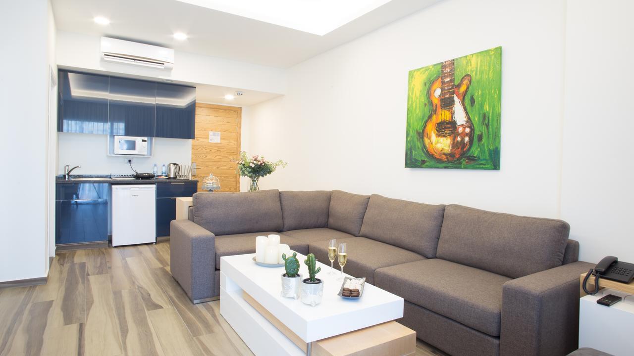 The Stay Furnished Apartments Dbayeh Zewnętrze zdjęcie
